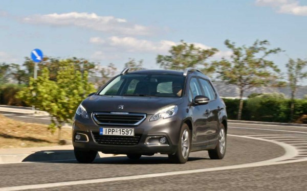 Peugeot 2008 Hdi 115 PS caroto test drive 2014 (1)