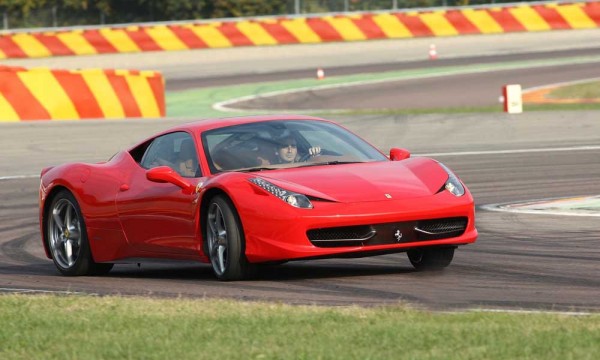 Ferrari-458_Italia_2011_196543 (2)