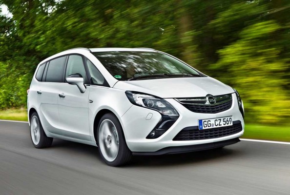 Opel-Zafira_Tourer_2012_1765765