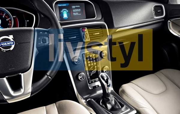 VOLVO V40 LIVSTYL KAI V40 CROSS COUNTRY LIVSTYL_1 (1)