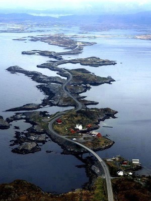 Atlantic Ocean Road in Norway or Atlanterhavsveien (42)
