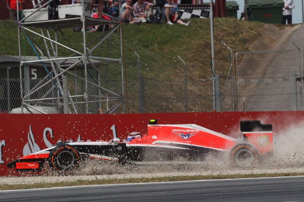 CATERHAM-MARUSSIA-ADMINISTRATION-3