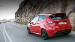 Ford Fiesta Red Edition and Fiesta Black Edition (1)