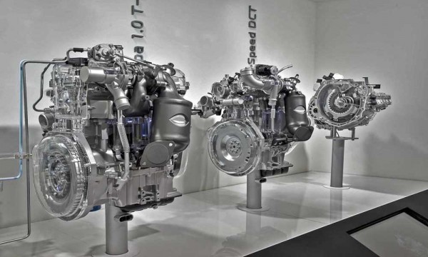 Hyundai Debuts New Turbo Petrols plus 7-Speed Dual Clutch Gearbox in Paris