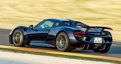 2014 Porsche 918 Spyder US-spec (2)