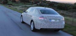 All-new Skoda Superb teased again in first sketch (3)