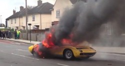 LAMBORGHINI-MIURA-ON-FIRE-1