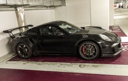 PORSCHE-911-GT3-RS-2