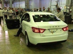 Lada Vesta production-spec (1)