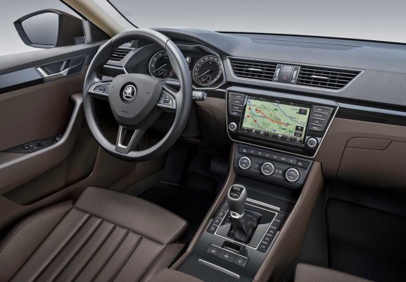150203 SKODA Superb Interior LaK