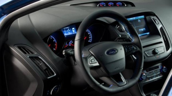 new Ford Focus RS leaked photos (6)