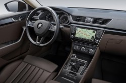 skoda_superb_2015-first (56)