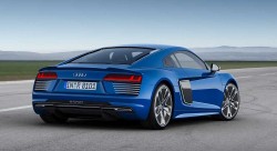 Audi-R8_e-tron_2016_1000 (1)