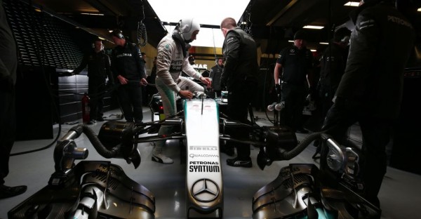 Hamilton-Barca15test2-getsin960