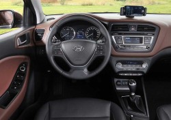 Hyundai-i20_2015_1000 1