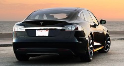 TESLA-MODEL-S-3