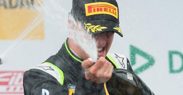 mick-schumi-sampagne960