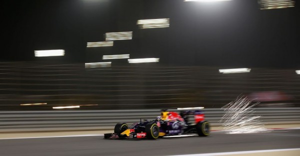 ricciardo-bahrain15-sparks-a960