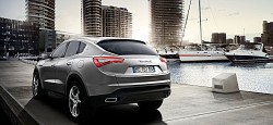 MASERATI-LEVANTE-2