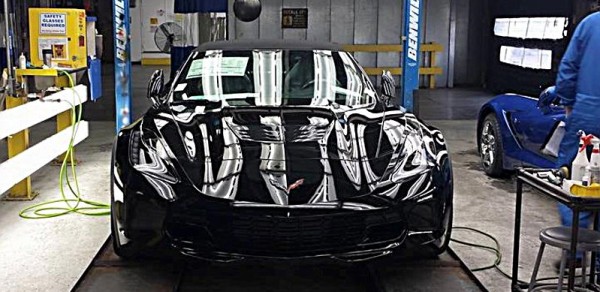 Mary-Barra-Corvette-Z06-1