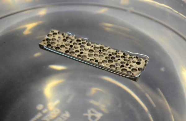 The metal that can float on water