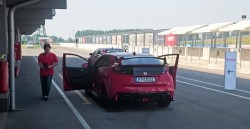 Honda_Civic_Type_R_test_drive_caroto_gr (31)