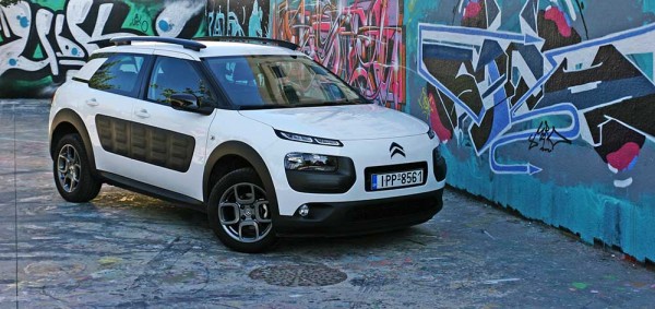 Citroen C4 Cactus 82PS caroto test drive 2015 (7)