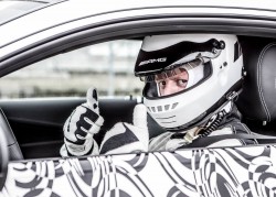 Mercedes-AMG-teaser-5