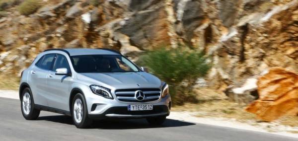 Mercedes-Benz GLA 180 CDI caroto test drive 2015 (11)
