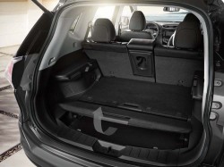 Nissan X-Trail Advert (10)