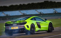 McLaren 675LT