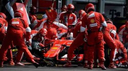 vettel-spa15-pitstop-a640
