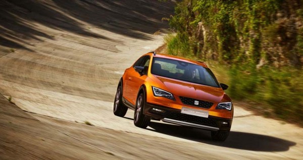 Seat-Leon_Cross_Sport_Concept_2015_1000 (16)