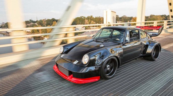 Porsche 930 Turbo Hardcore Modified (2)
