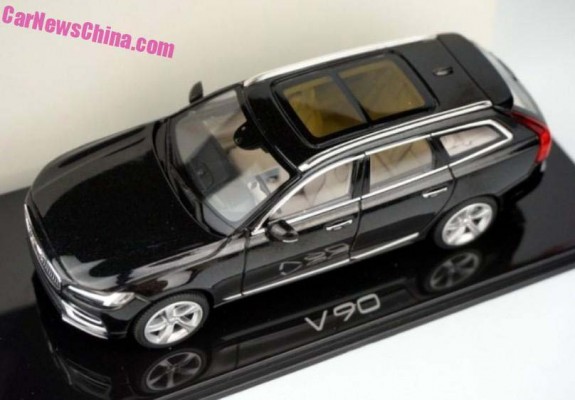 Volvo V90 scale model (4)