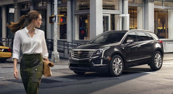 Cadillac-XT5-2016-933