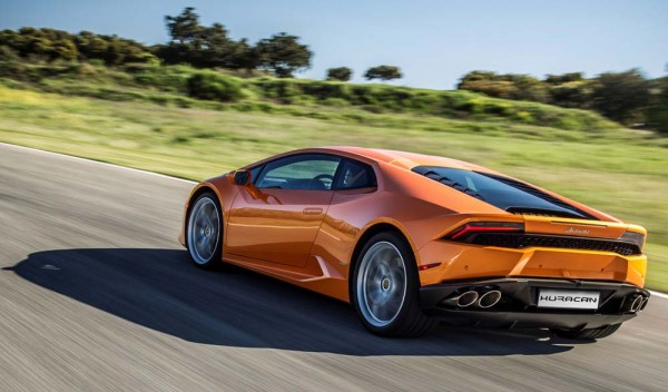 Lamborghini will allegedly unveil a rear-wheel drive Huracan at Los Angeles Auto Show