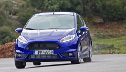 Fordf Fiesta ST caroto test drive (1)