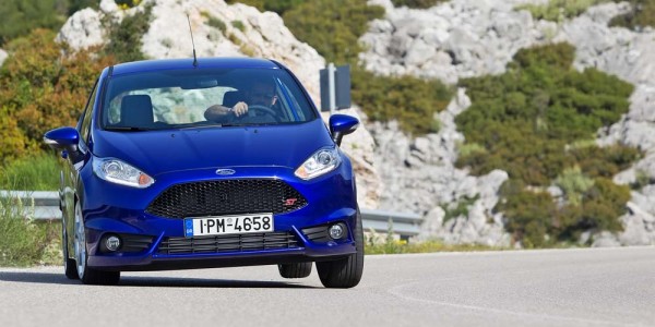 Fordf Fiesta ST caroto test drive (3)