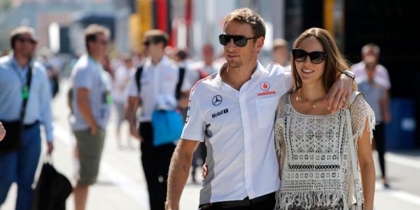 Jenson Button and girlfriend Jessica Michibata (1)