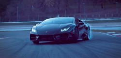 Lamborghini shows Huracan LP 580-2 drifting at Imola