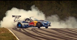 Mad Mike Whiddett Drifts 1200 HP Miata (2)