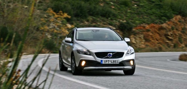 Volvo V40 Cross Country caroto test drive 2015 (2)