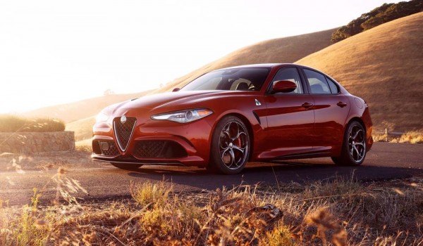 Alfa_Romeo-Giulia_2016_1600x1200_wallpaper_02