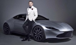 Aston Martin DB10 James Bond (1)