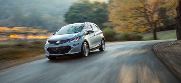 CHEVROLET-BOLT-EV-2017-2