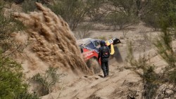 Dakar16-SS9-Loeb-a640