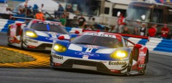 FORD_GT_racing