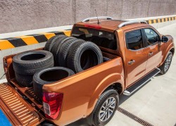 Nissan-NP300_Navara_2016_1000 (5)