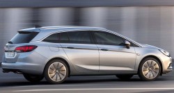 Opel-Astra_Sports_Tourer_2016_1000 (2)
